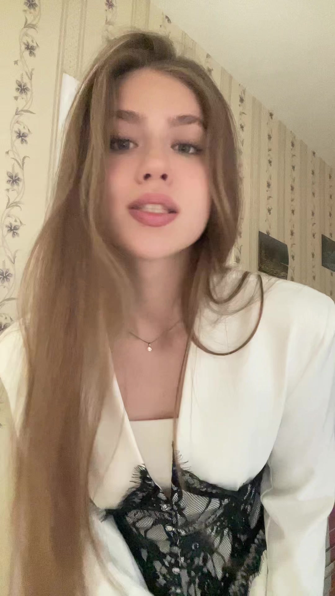 @Ариночка