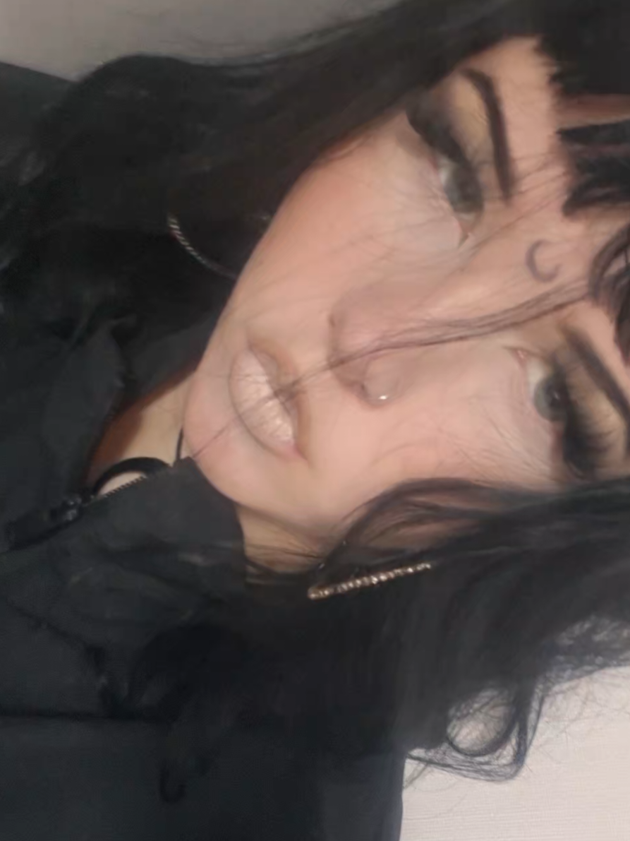 @𝔔ø☥𝔱𝔦𝔰𝔠𝔥𝔢𝔯