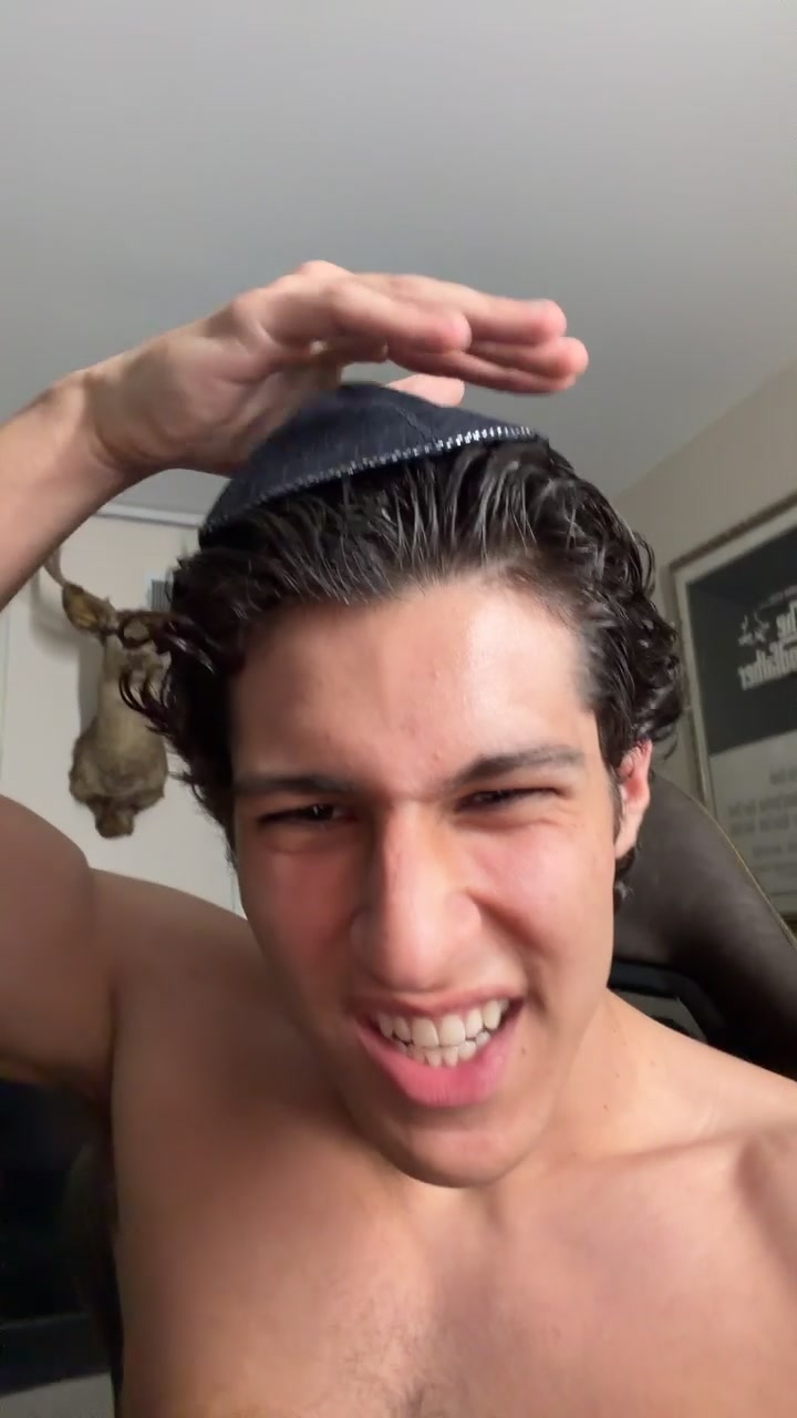 @marcushullaster