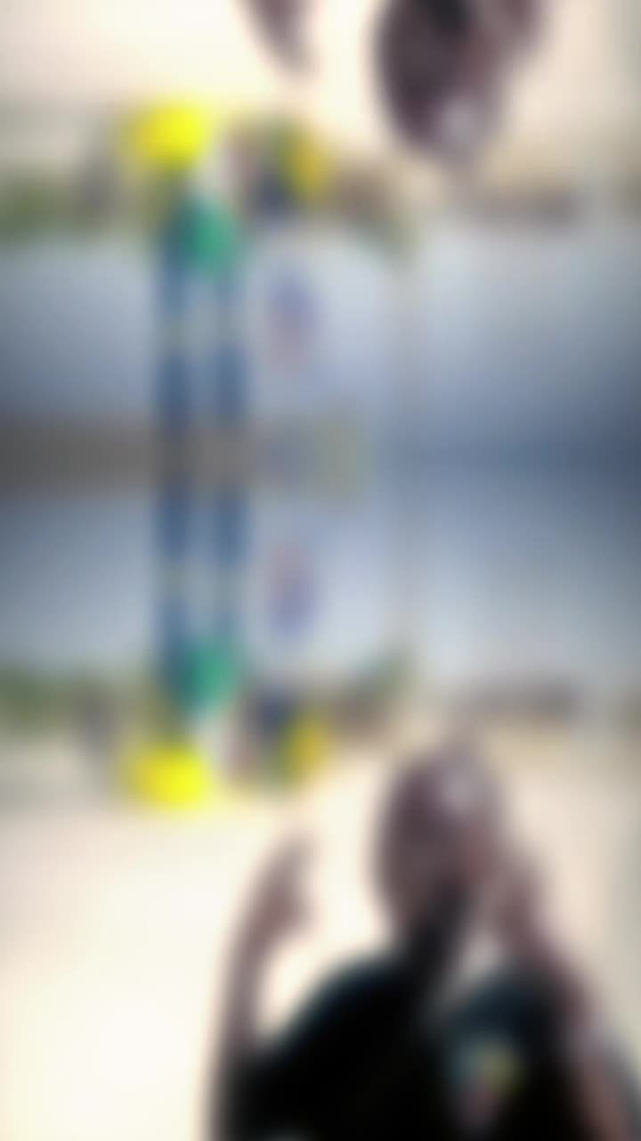 @tallandiongue
