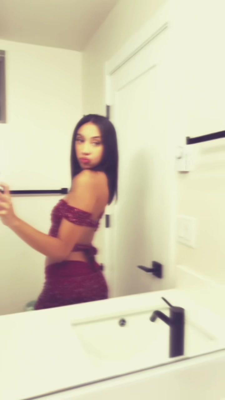 @amauria