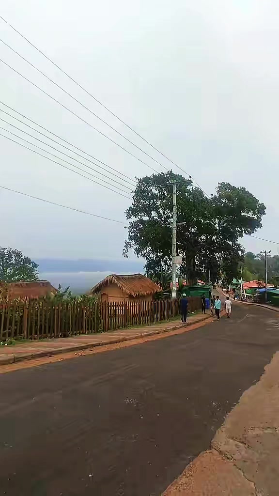 @R𝕀NKON彡SAHA💫 🦋