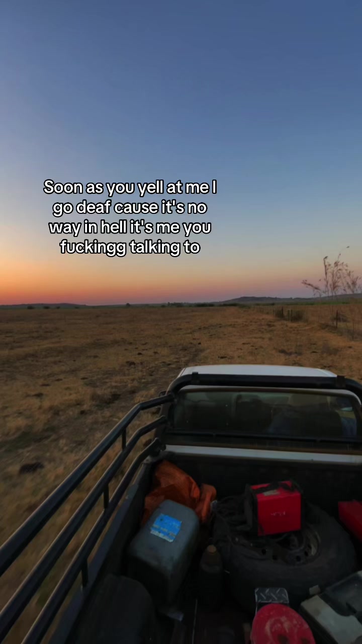 @🌚
