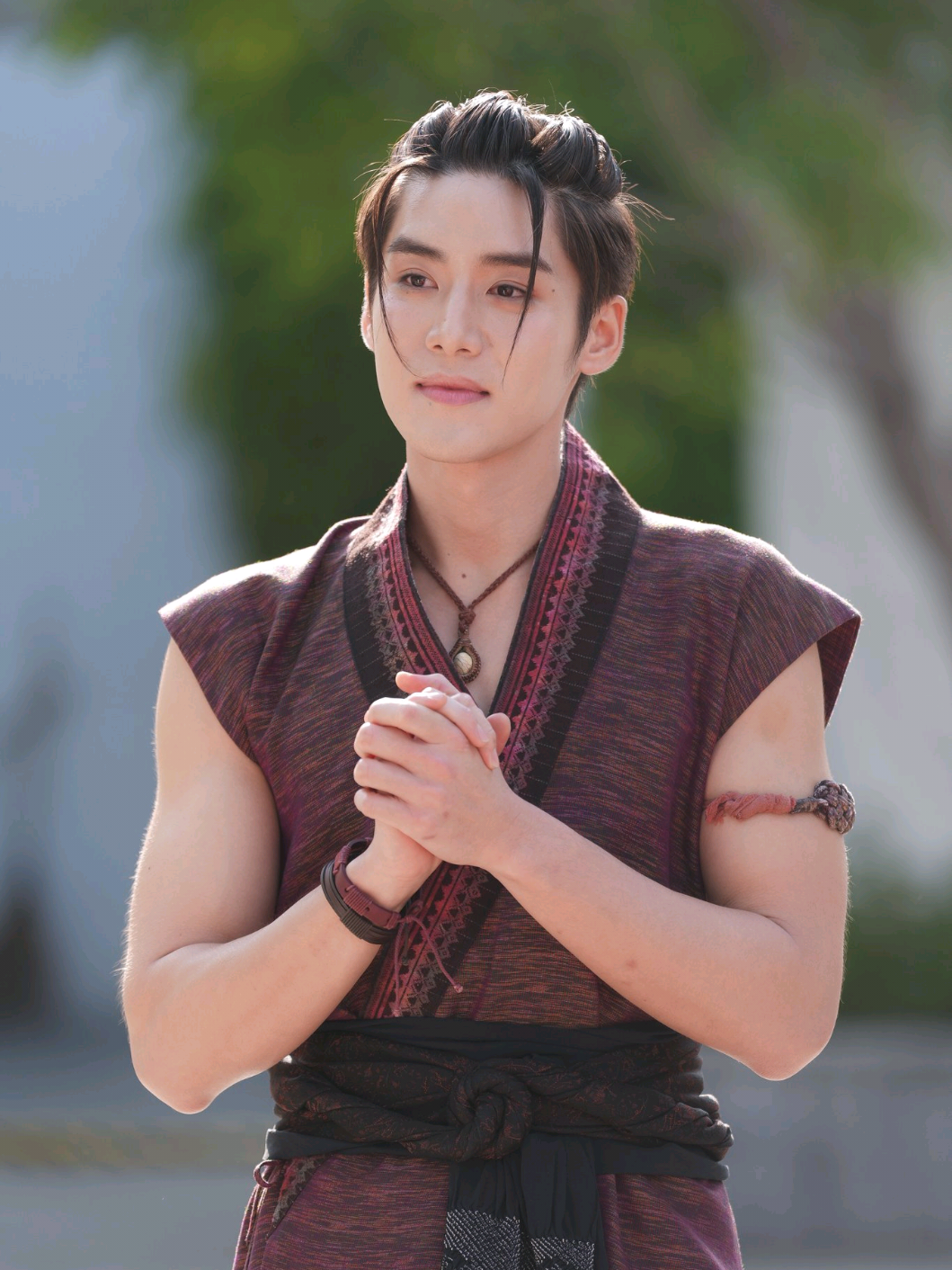 @YS^^