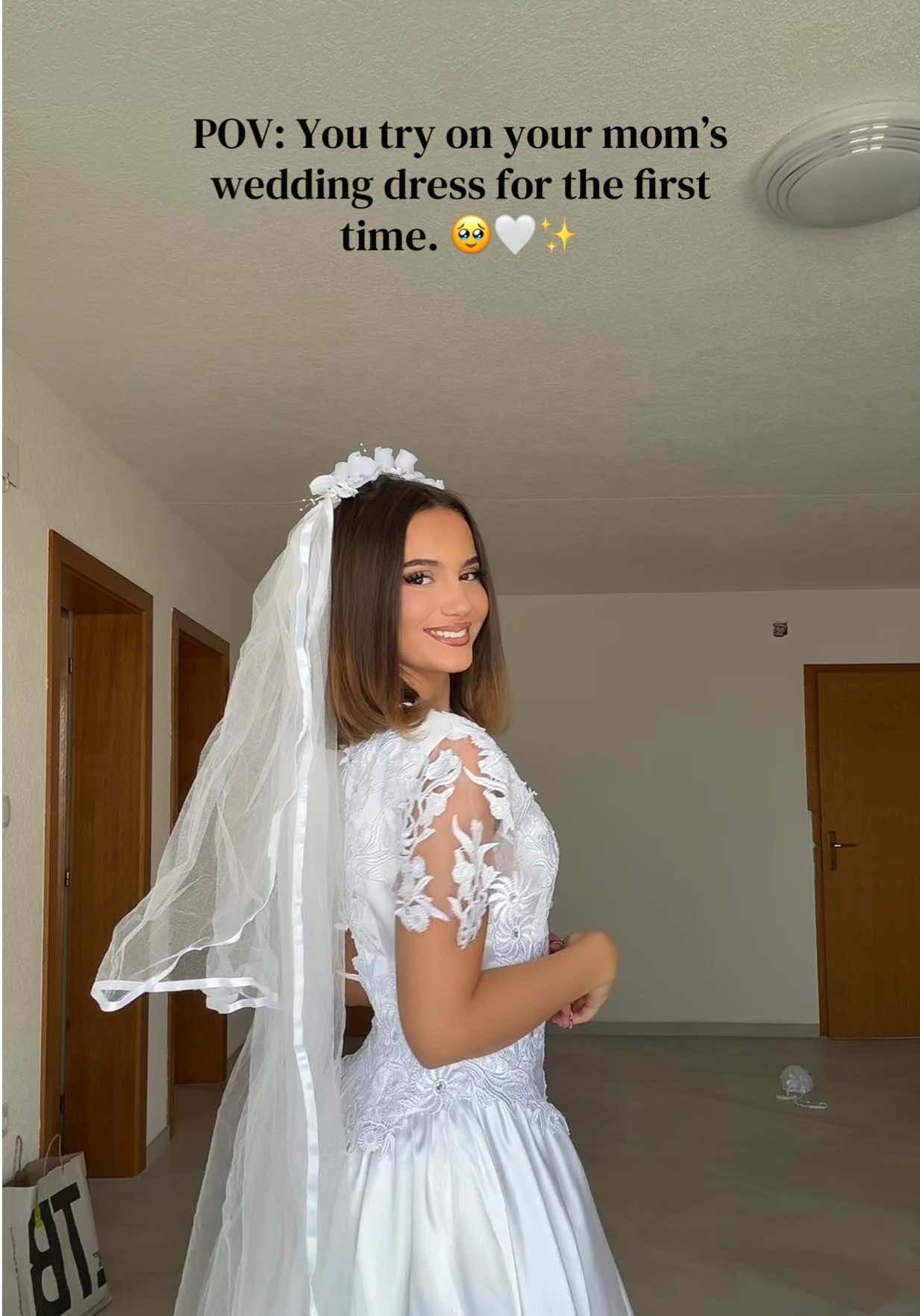 @𝖠𝗇𝗂𝗌𝖺