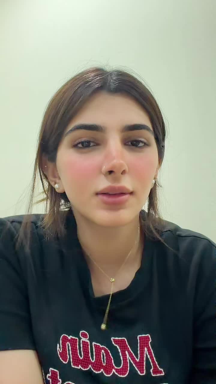 @Veeni