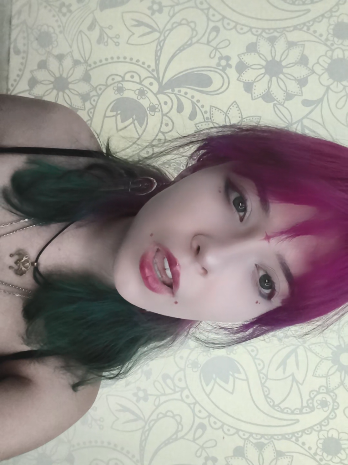 @Лури