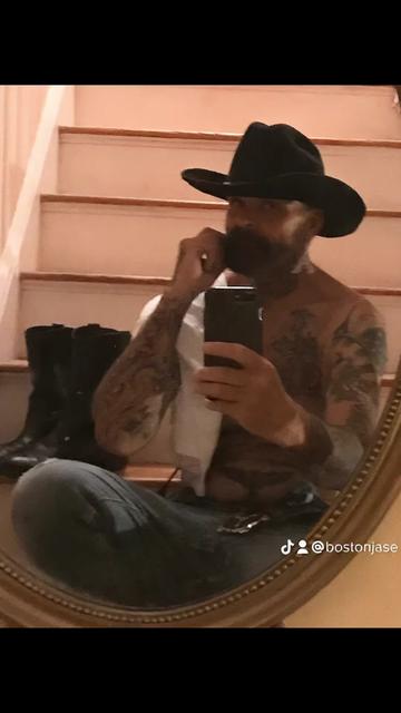 @BostonBobby