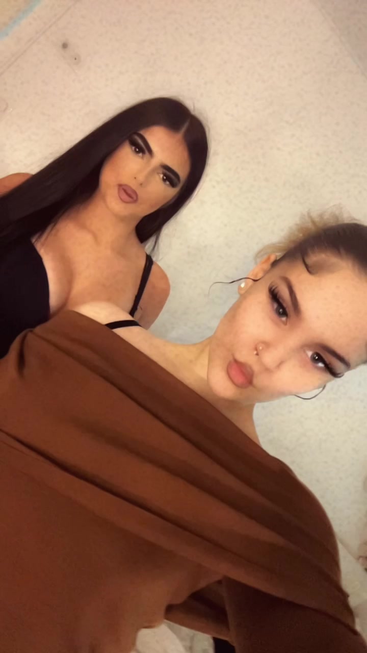 @𝐊𝐢𝐭𝐭𝐲𝐲𝐲&rsquo;🌺