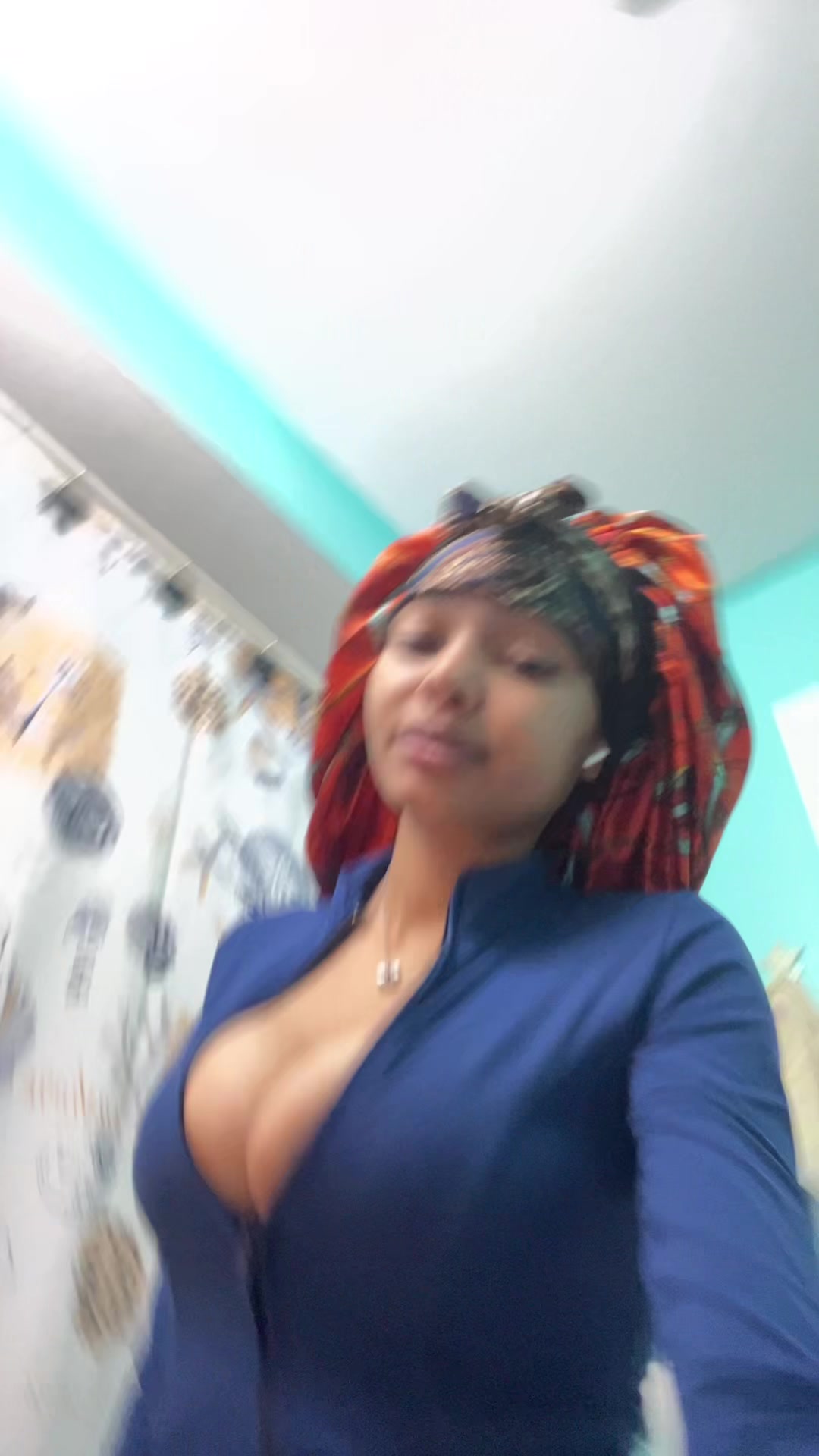 @️