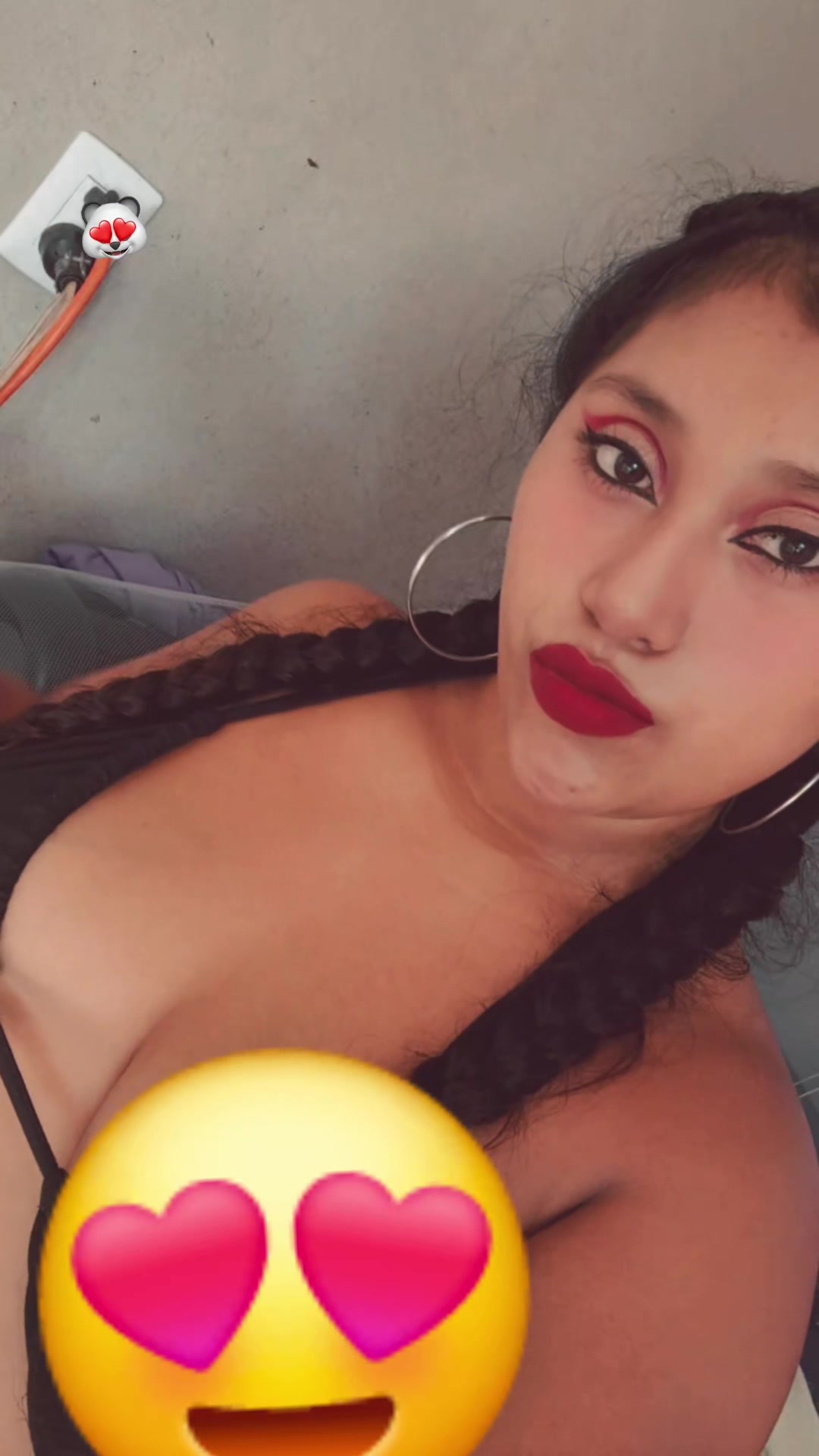 @roshycoy