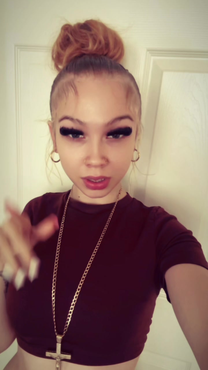 @💸💸.