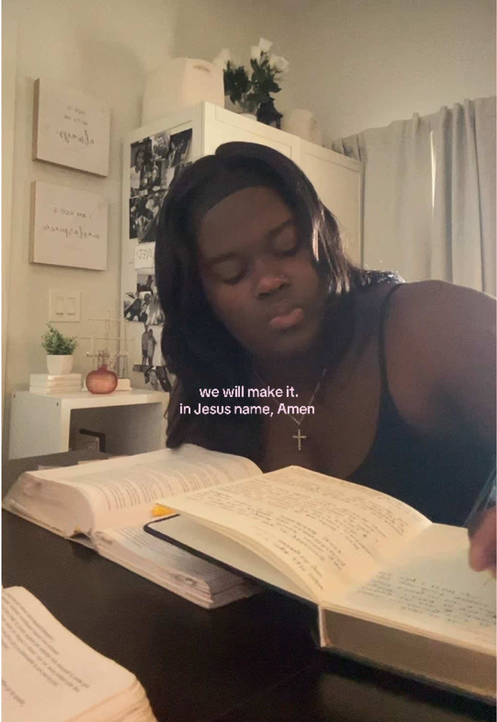 @ella analeise