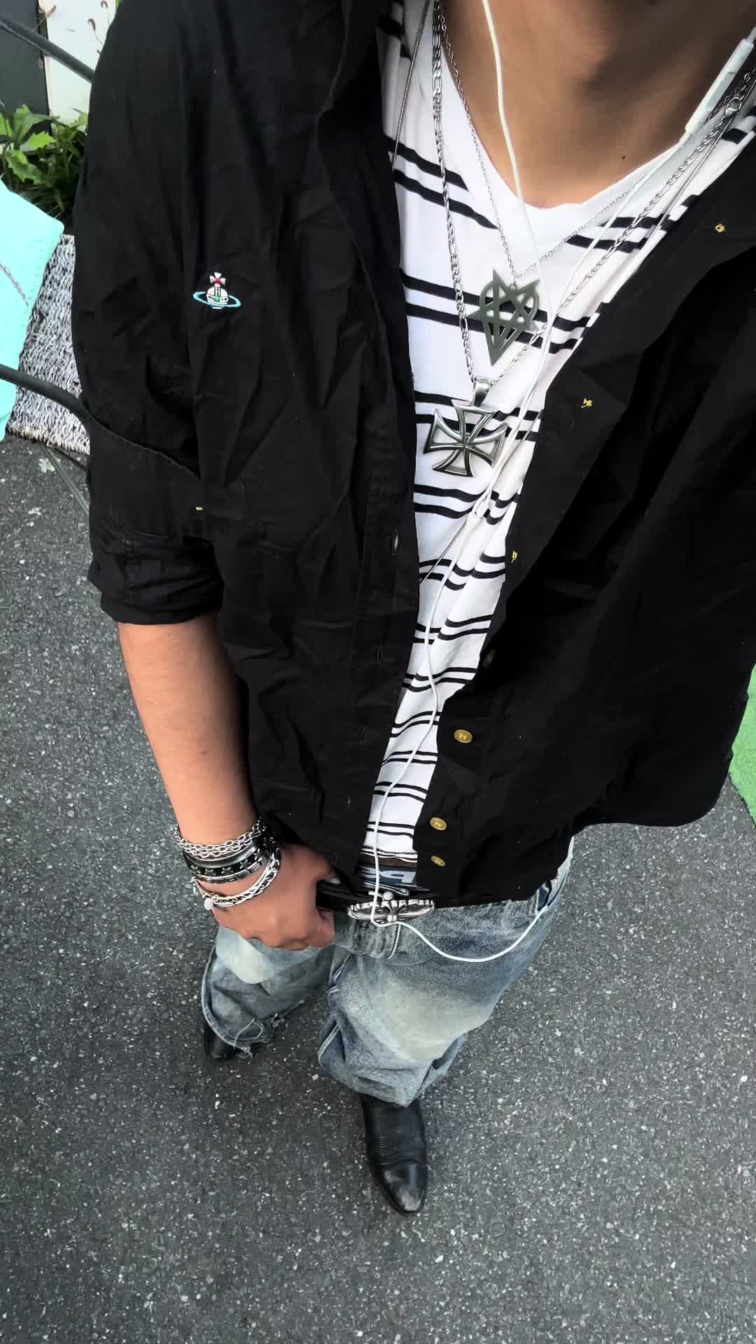@$