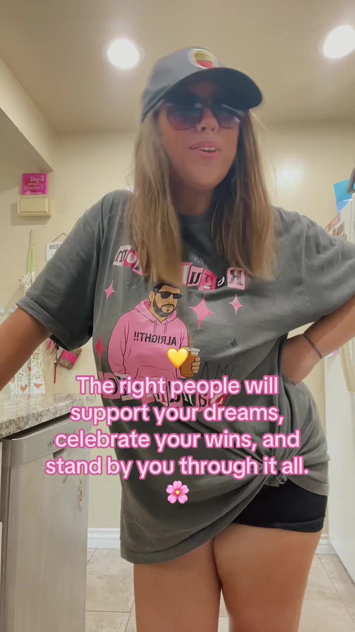 @Ashley 💜💙💖💍🖤