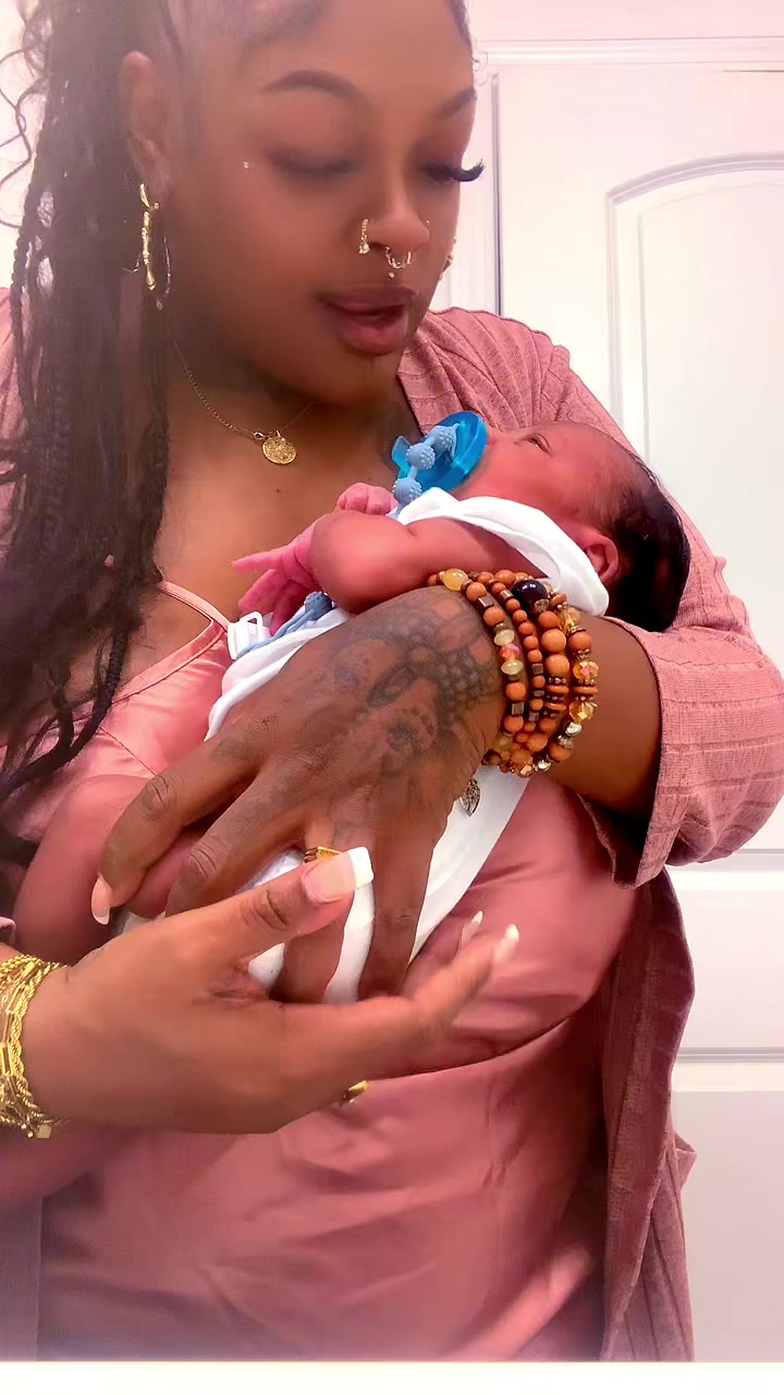 @Lexy Rose 🌹