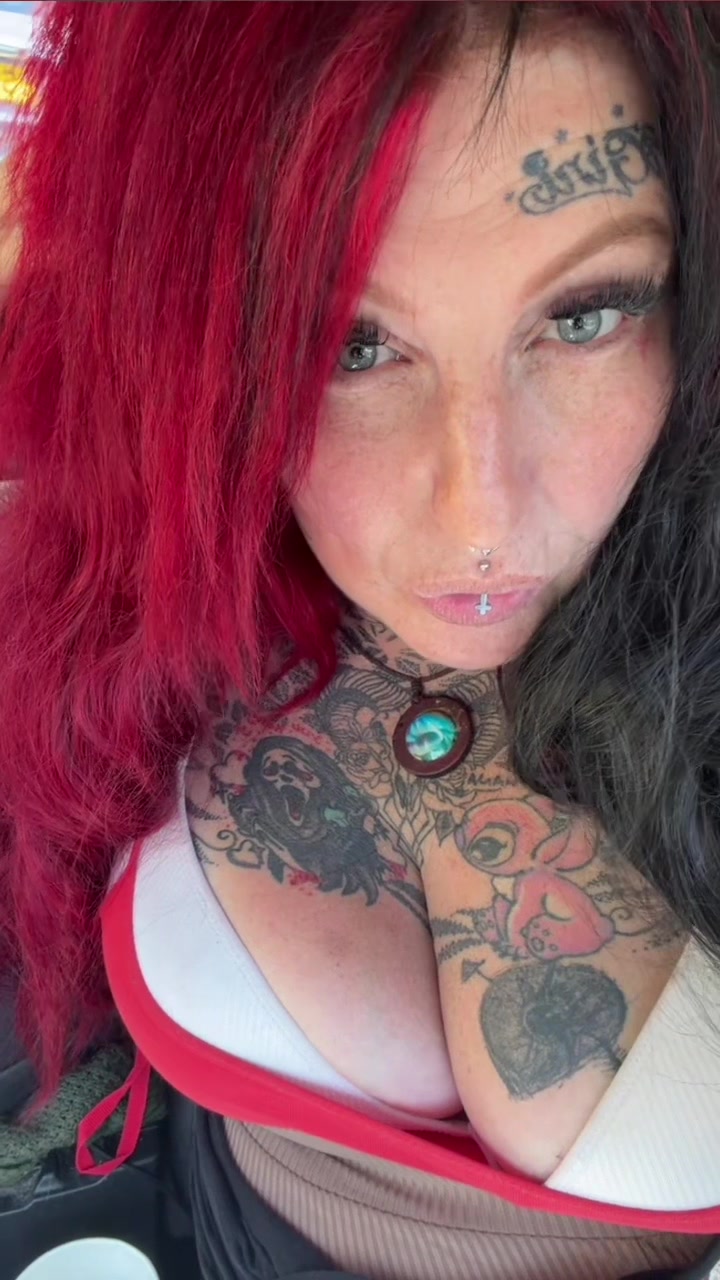 @lilspookieone