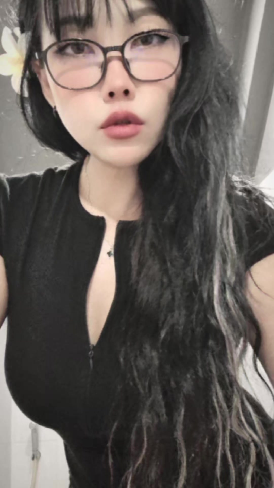 @vivian🫦