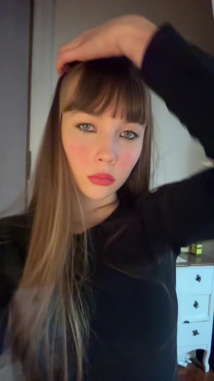 @lolaa