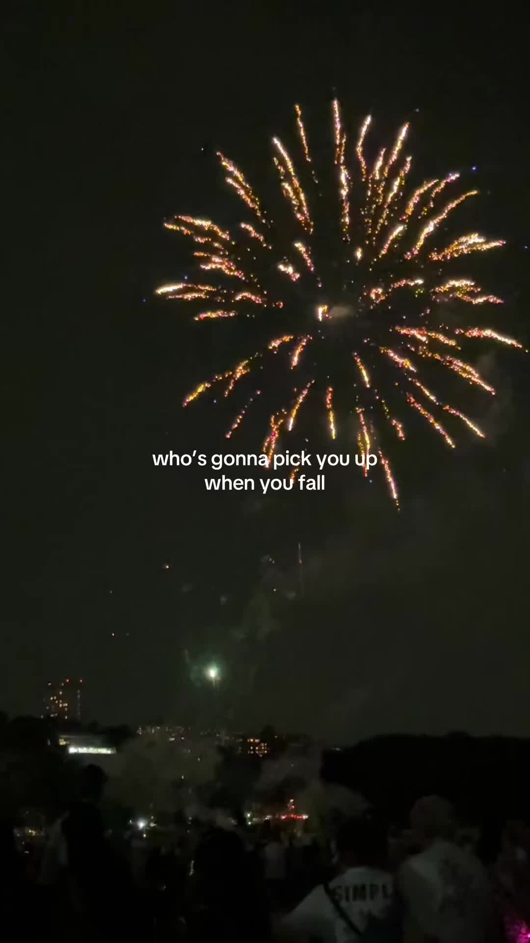 @melania