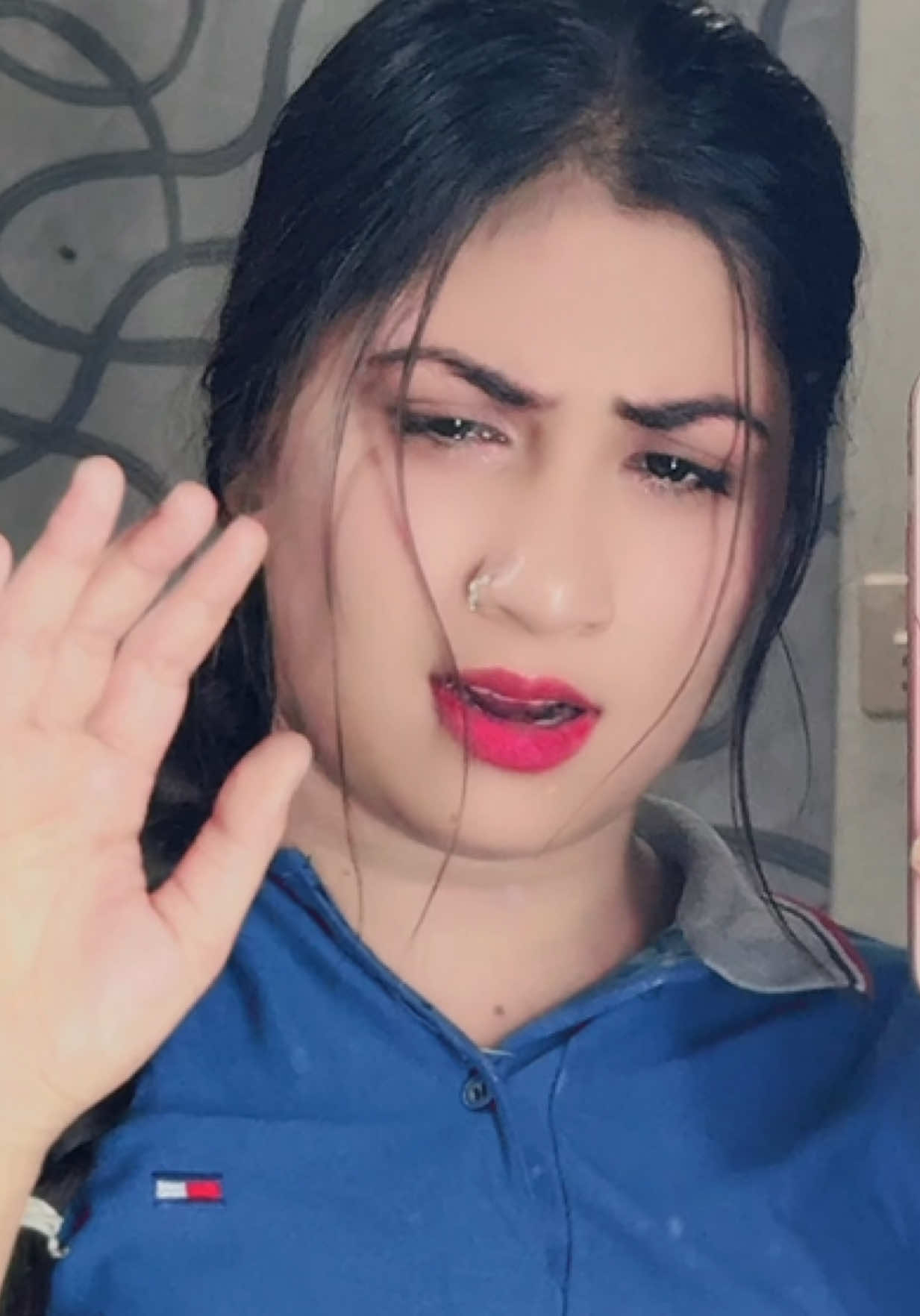 @Mahii_💔_Khan