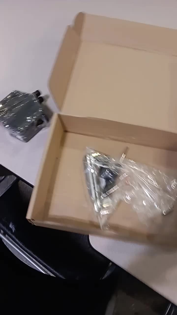 @VAPES + BOXES