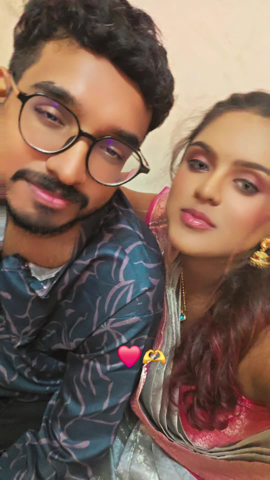 @indianceyloneseladiki