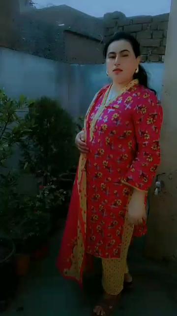 @👑muneeba jatti 👑🇧🇫PTI🇵🇰