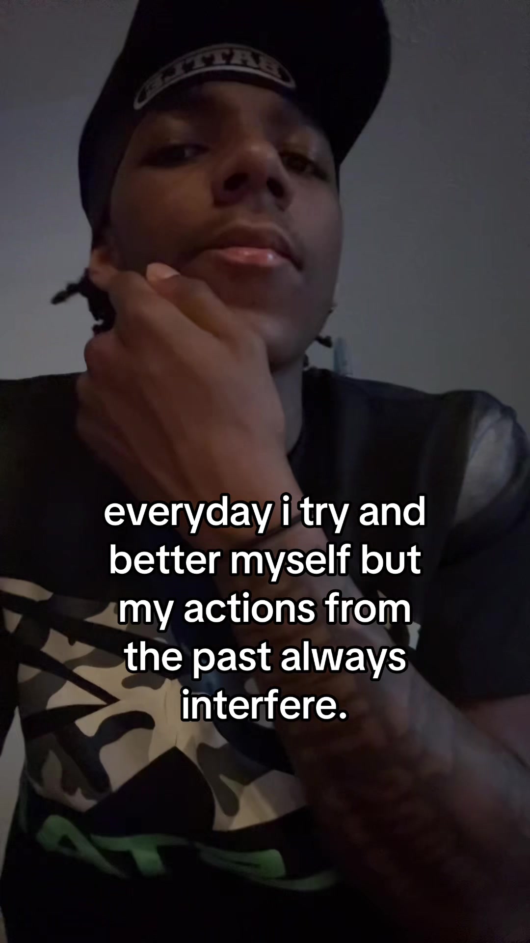@🚶🏾&zwj;♂️&zwj;➡️