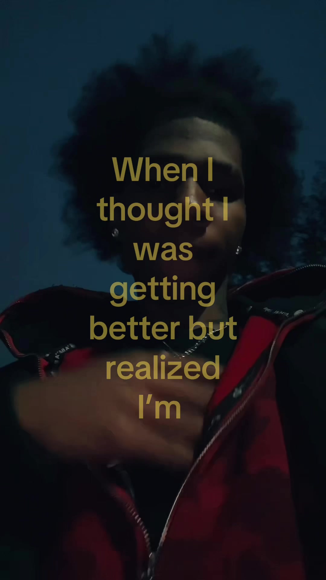@⃟