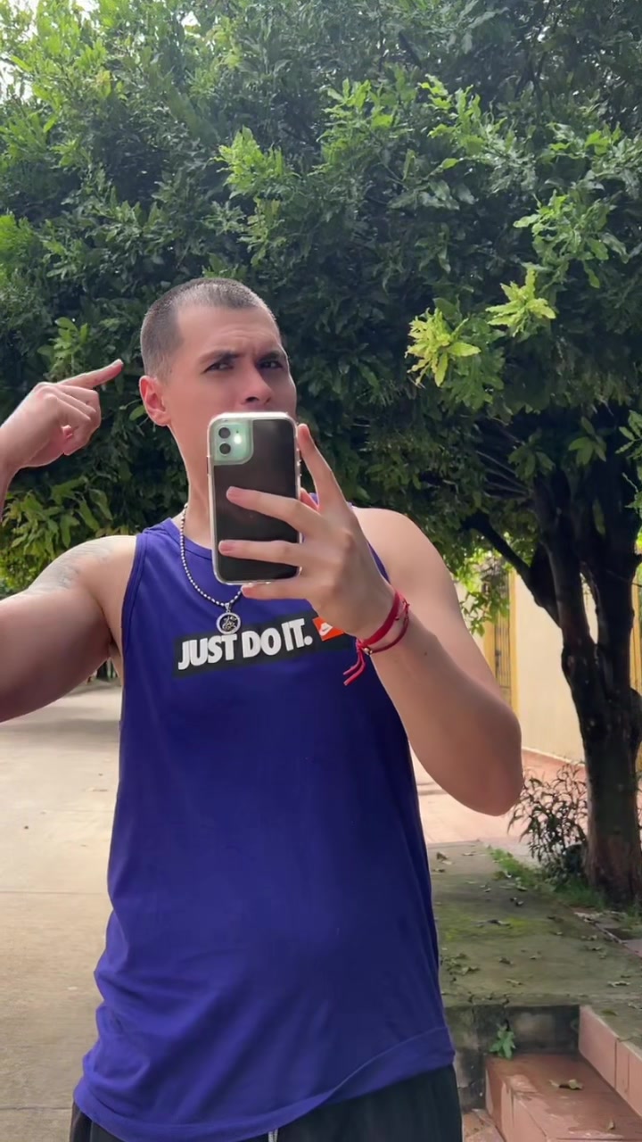 @Mafer