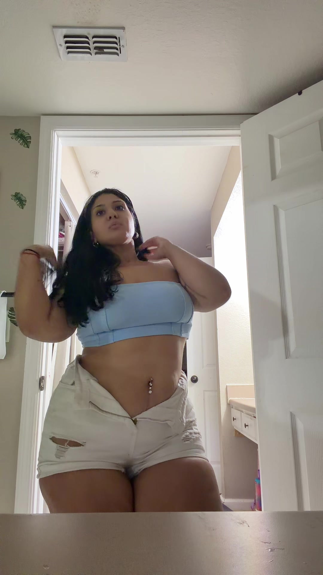 @curvesbygen