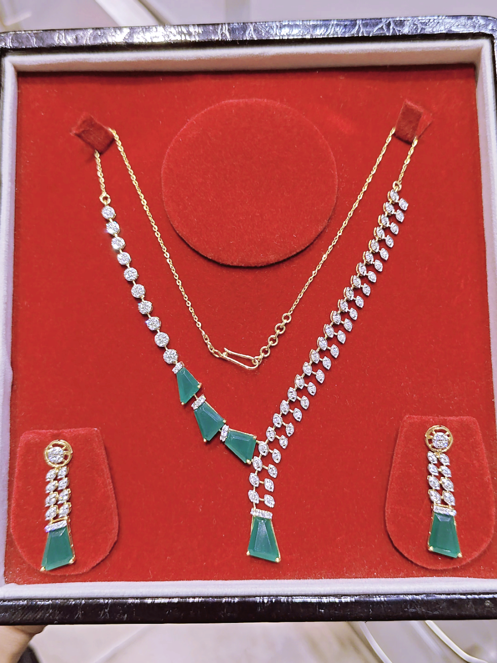 @AnandJewellers