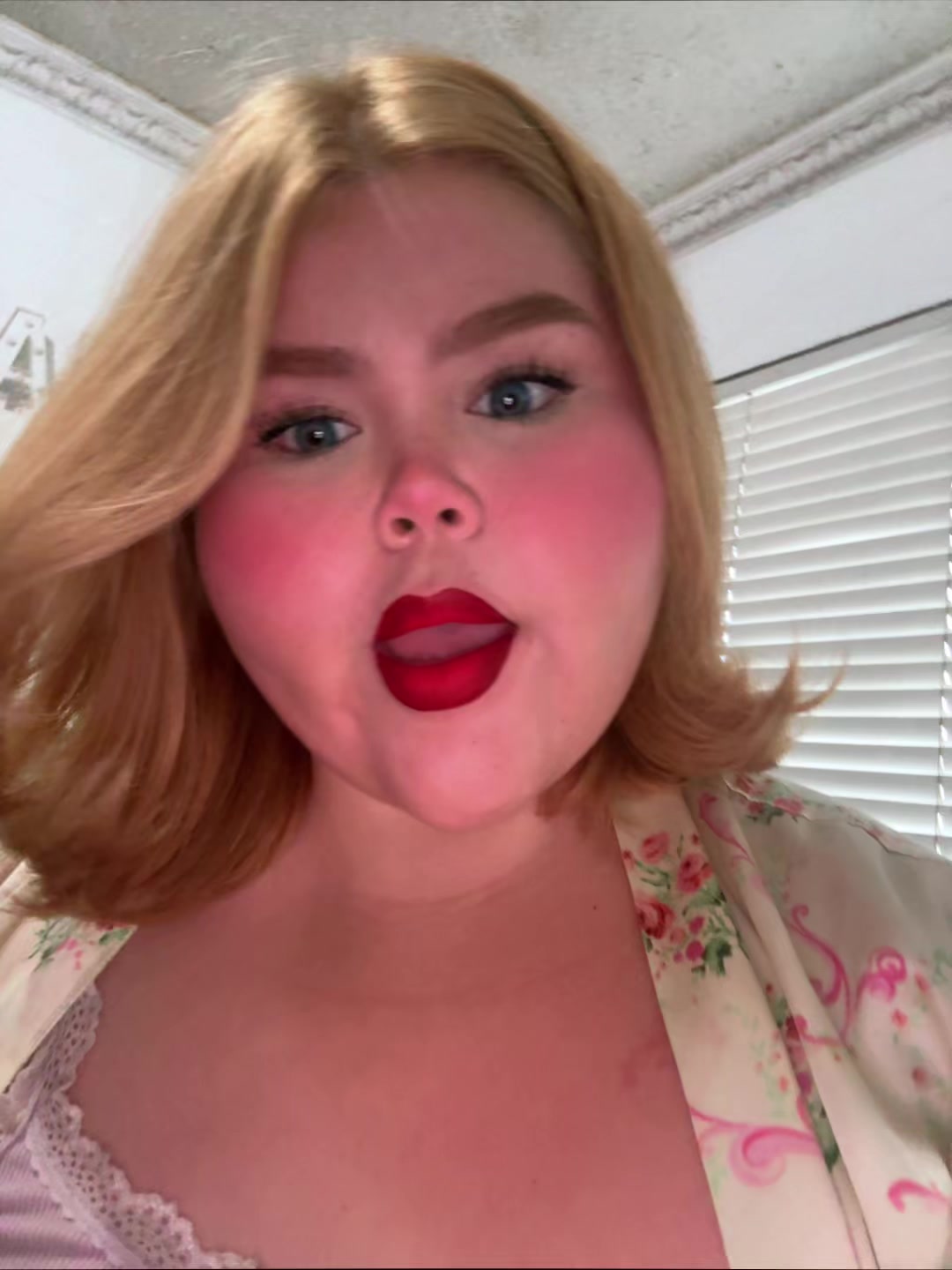 @𝓘𝓷𝓰𝓻𝓲𝓭