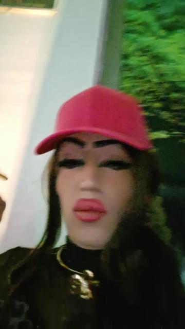 @Melania