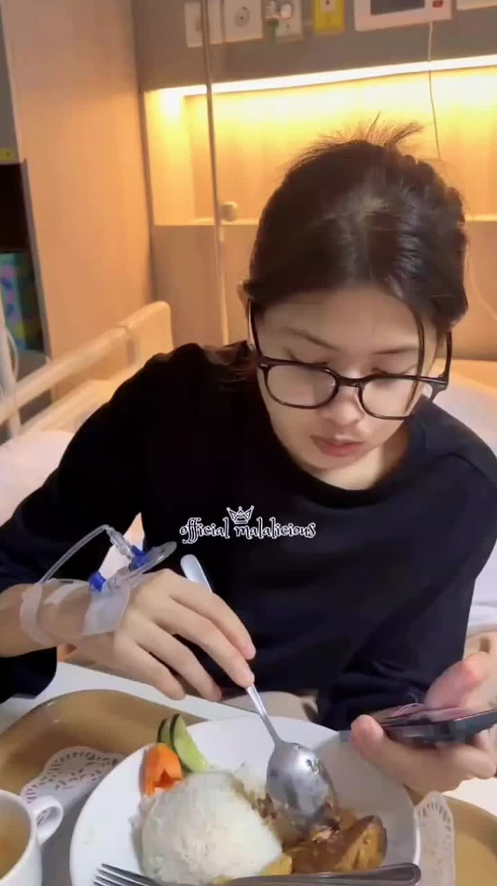 @malaa🌟