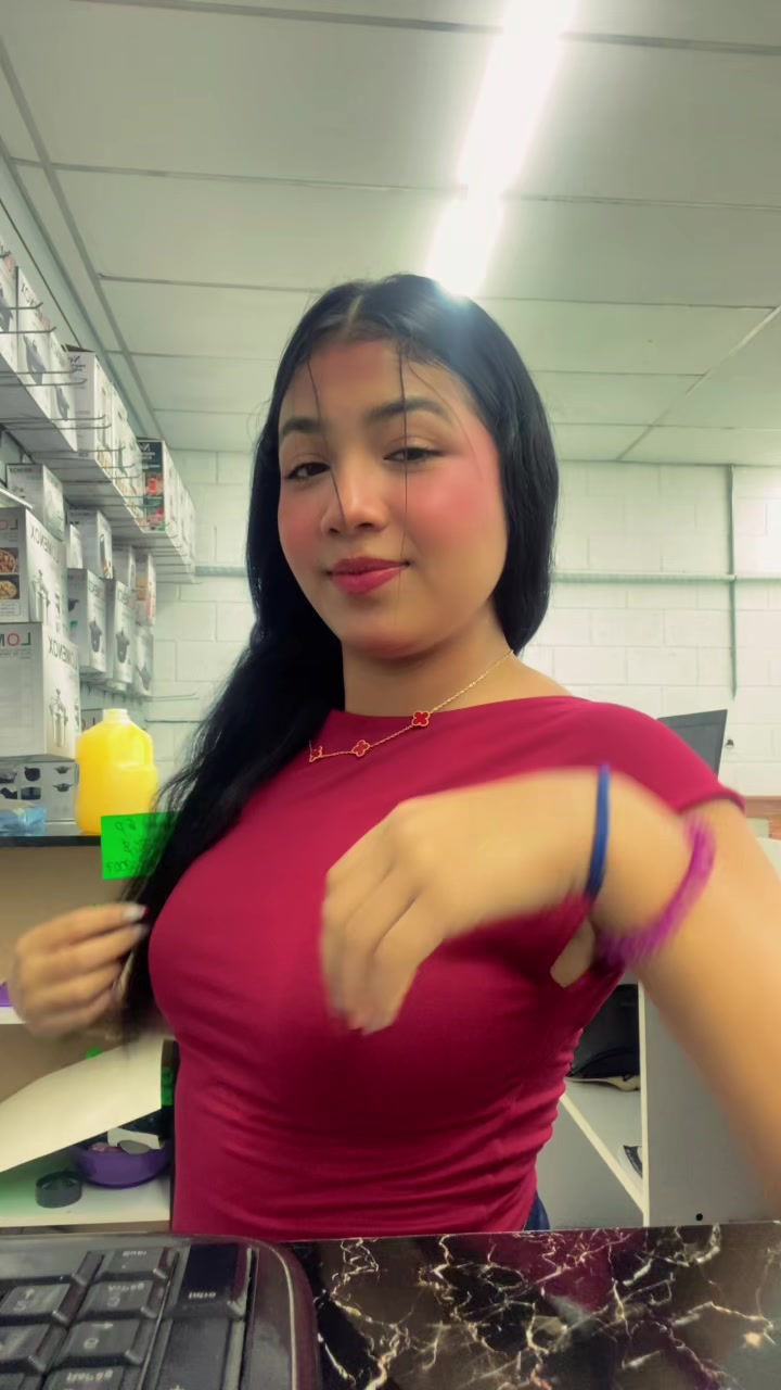 @Niki๐๐ซ