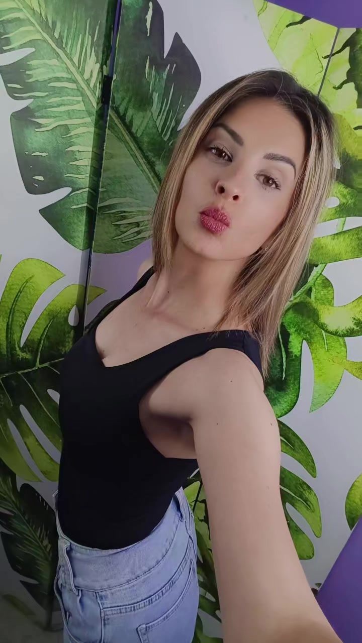 @rica_twins