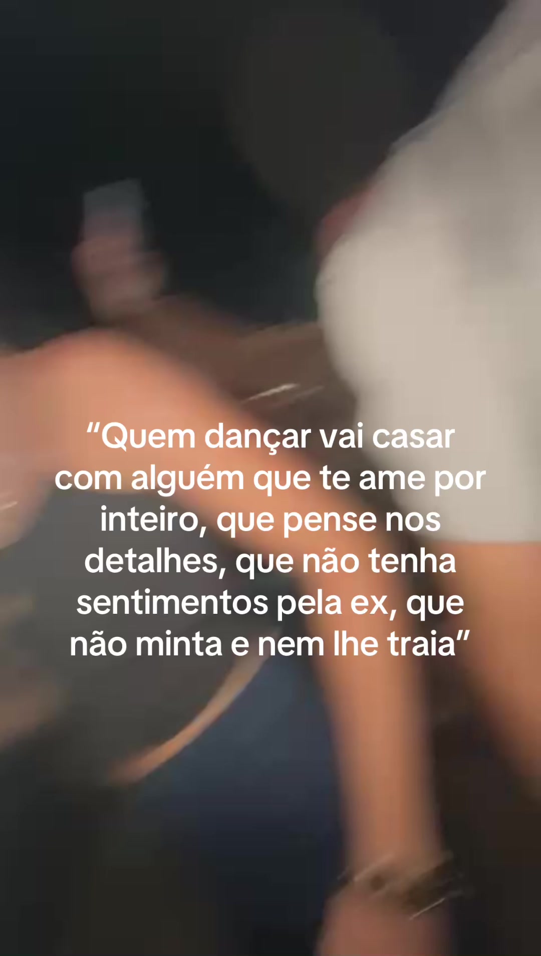 @Laryssamartinsoficial