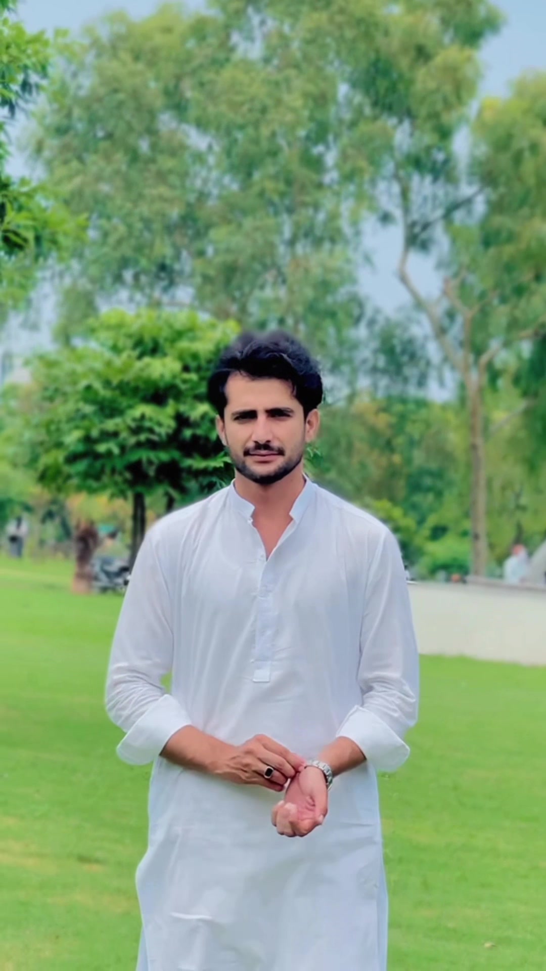 @تنزیل خان