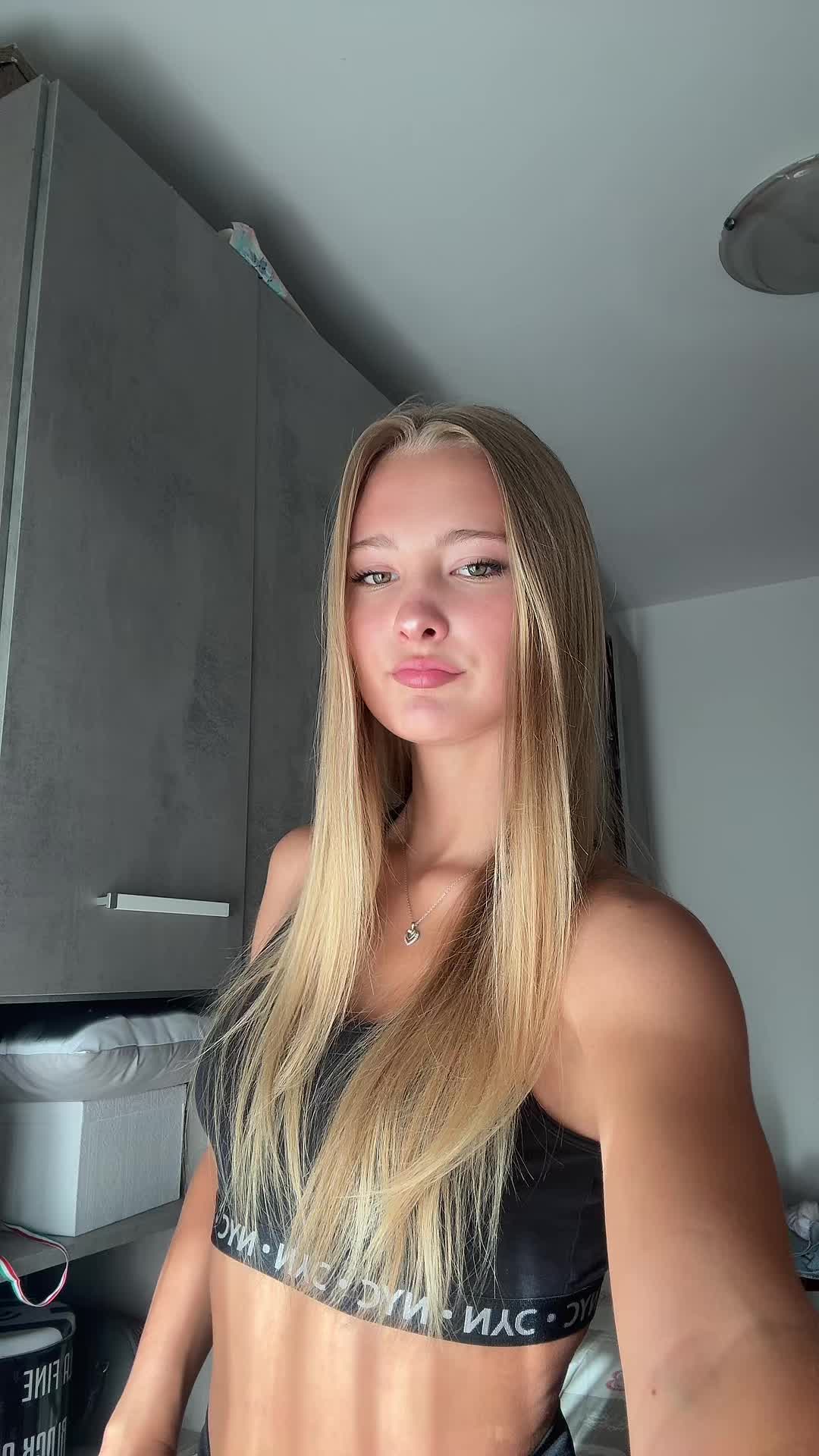 @Sofi 🕊️