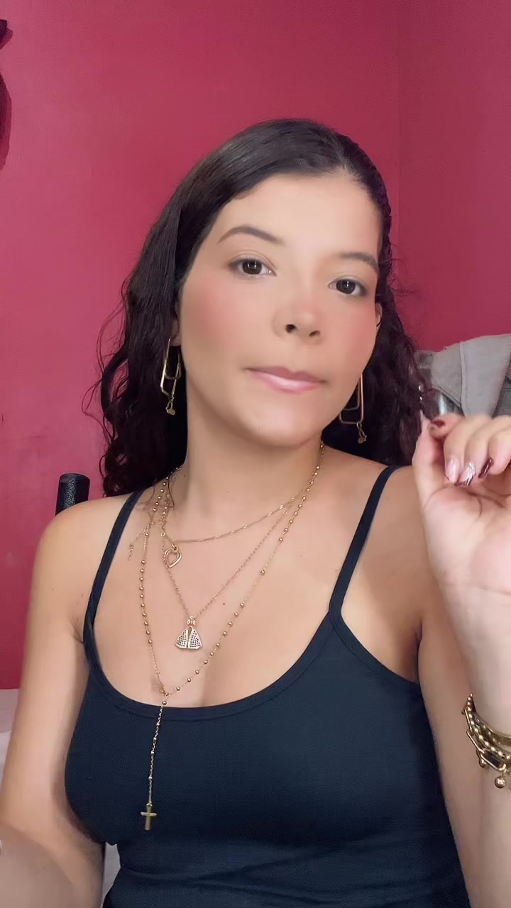 @Vivi 💖✨