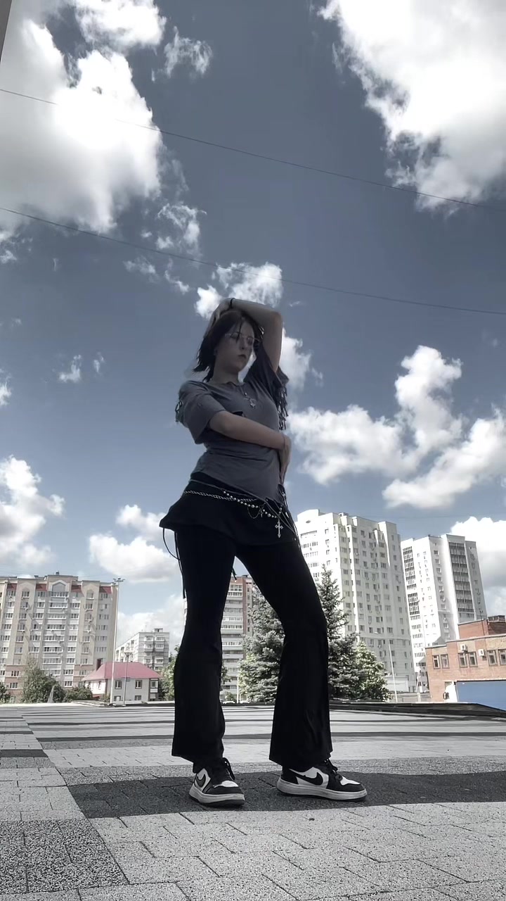 @YJ | TGC : бочкарева раздает..
