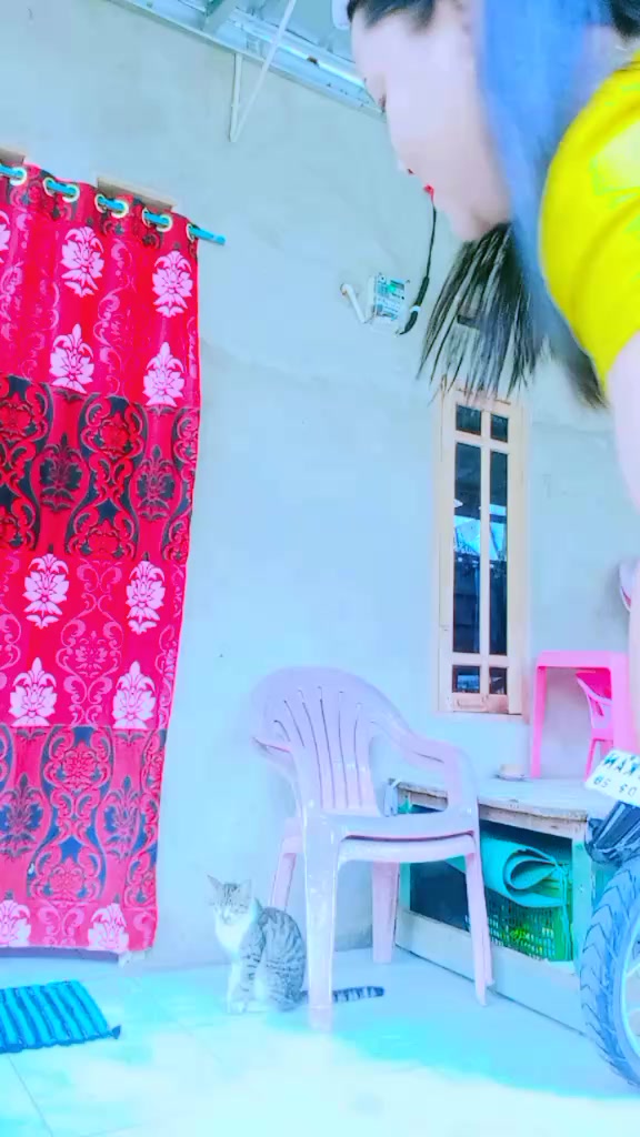 @vikka andraini