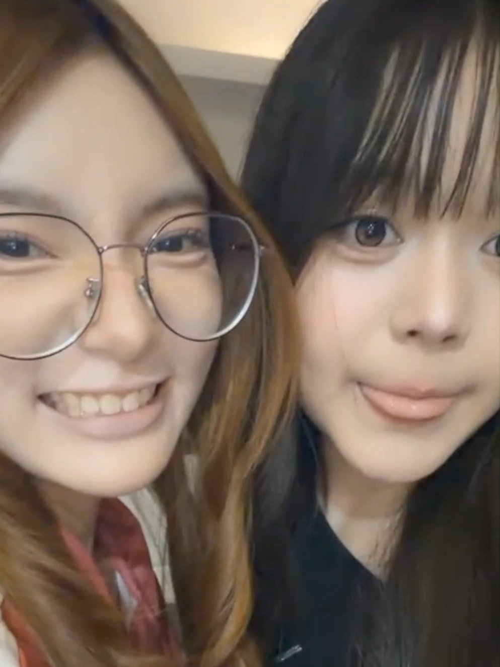 @T