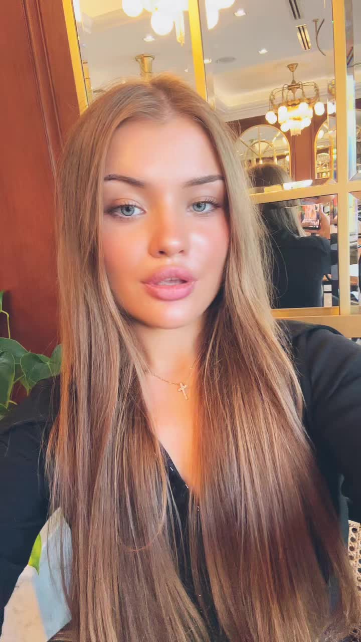 @Yuliia Hodunko