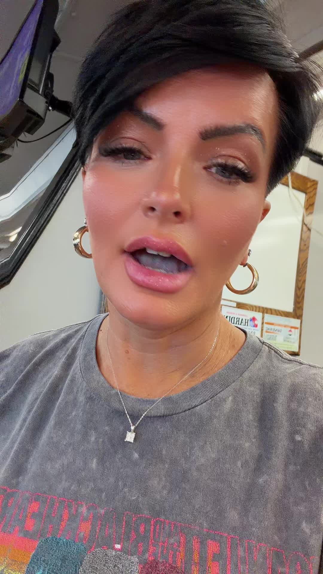 @Crystalgoins2