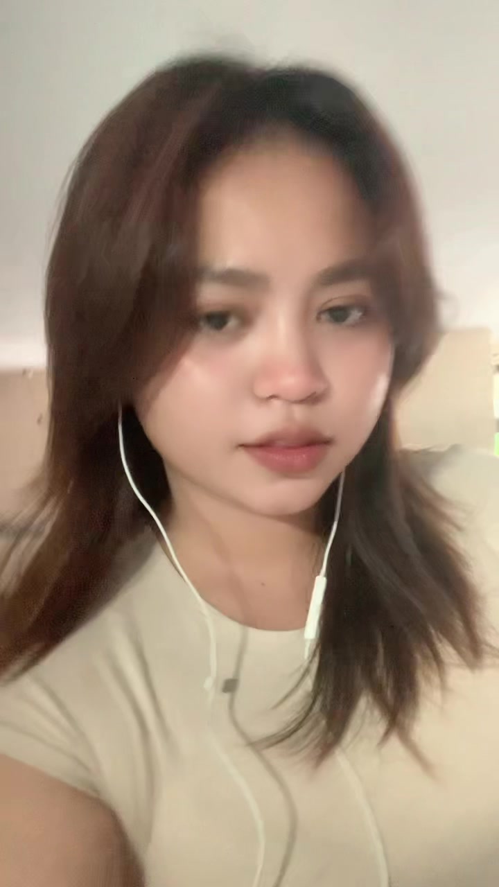 @🦋