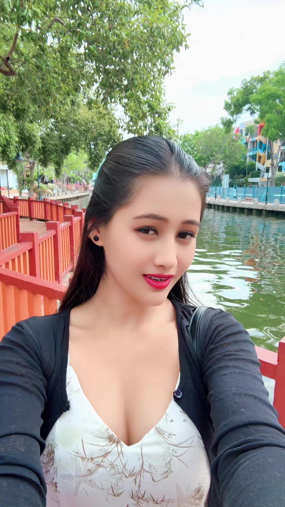 @❤️sanu❤️🦋🦋🦋