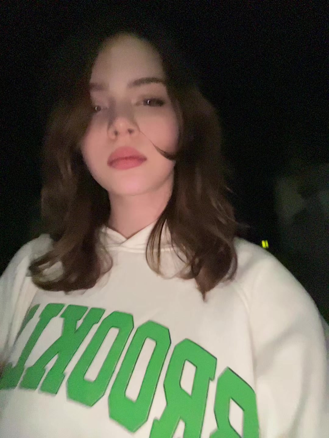 @Тгк:Метафору использовала